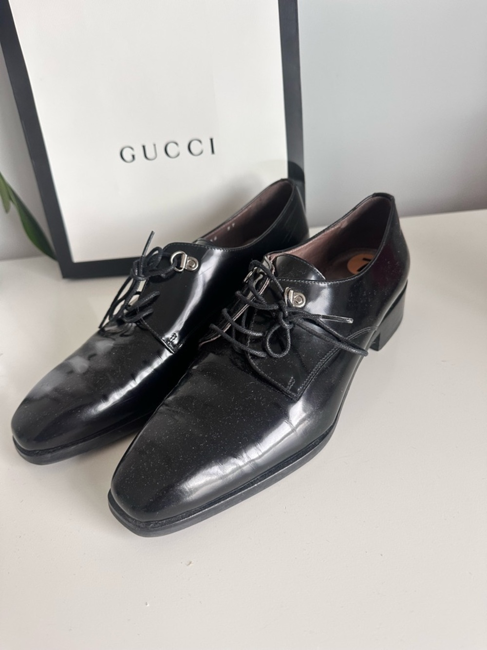 Pertini Black Patent Leather Lace-Up Flats for Women